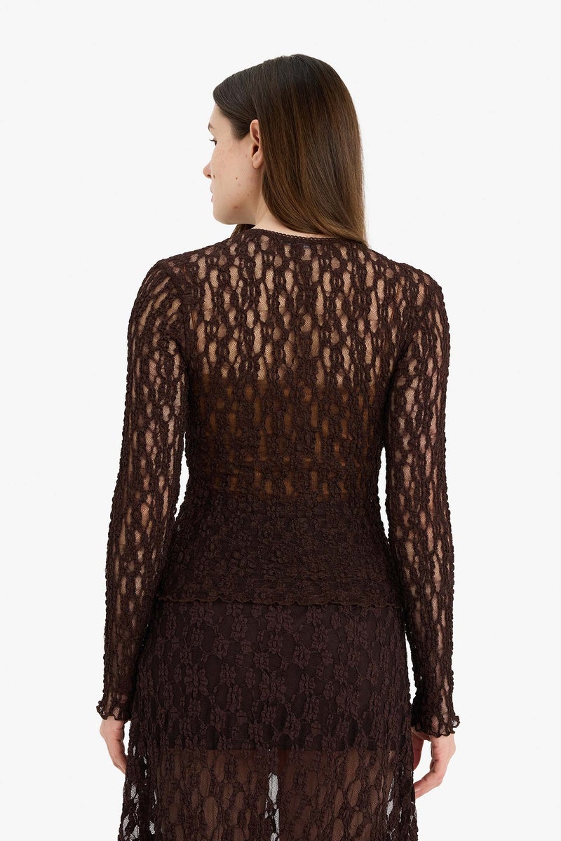 ديفاكتو تيشيرت كم طويل دانتيل مخصر برقبة مستديرة - Image 5